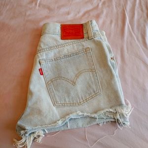 Women's Levi's Shorts